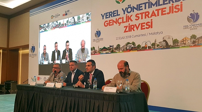 Kılavuz Gençlik Modeline Gençlik Zirvesi’nde tam not