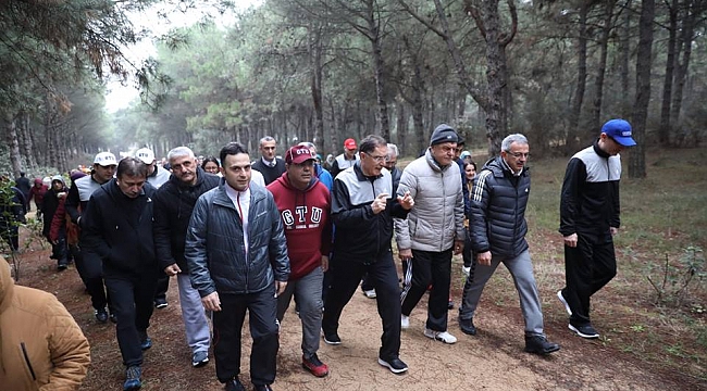 Şeref Malkoç Başkanlar ile birlikte yürüdü