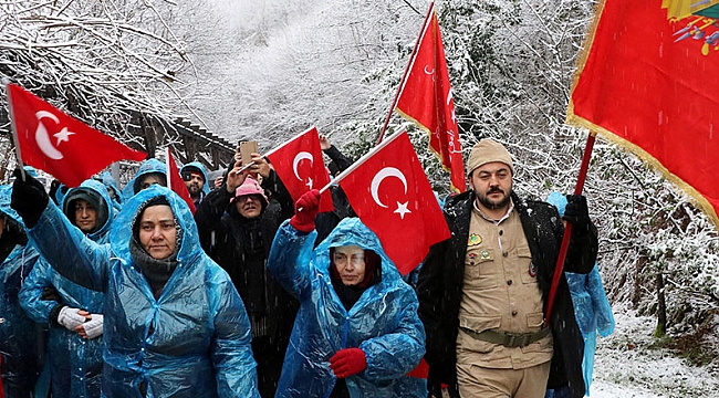 Binler Sarıkamış şehitleri için yürüdü 