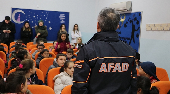 Akça Koca Bilgievinde deprem tatbikatı