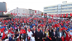 Kocaeli, Cumhuriyet ve bayrak için tek yürek oldu