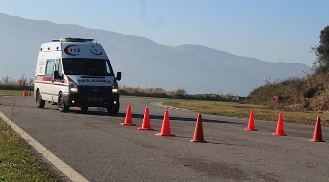 Ambulans şoförleri kıyasıya yarıştı