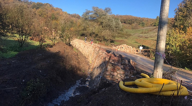 Gölcük İcadiye Köy yolu güvenli hale getiriliyor