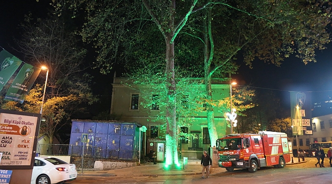 İnönü Caddesi gece bir başka güzel oldu