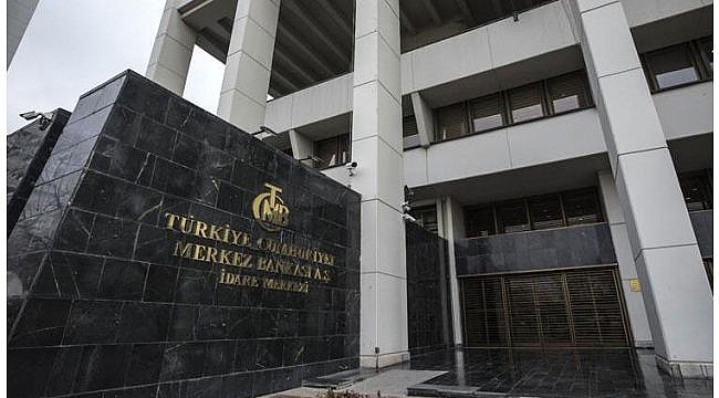 Merkez Bankası, kredi kartı faiz oranlarını indirdi