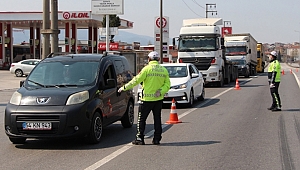 Polis tek tek durduruyor