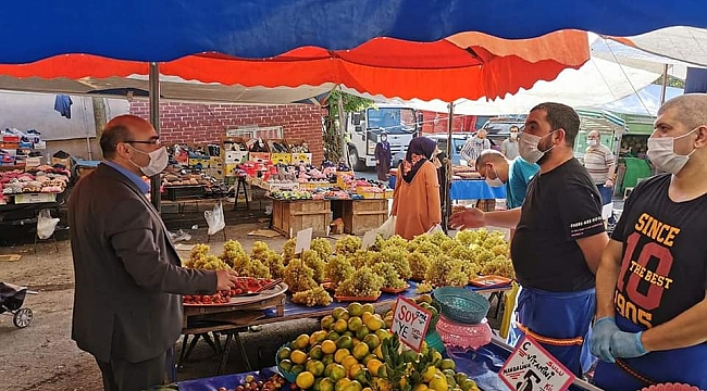 Başkan Acay pazarcı esnafını ziyaret etti