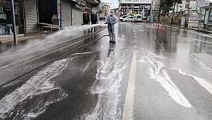 Dilovası’nda cadde ve sokaklar dezenfekte edildi 