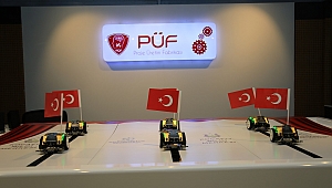 Robotların 29 Ekim gösterisi beğeni topladı