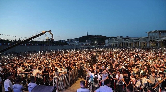 Gebze Yaz Konserlerinde CEZA Coşkusu