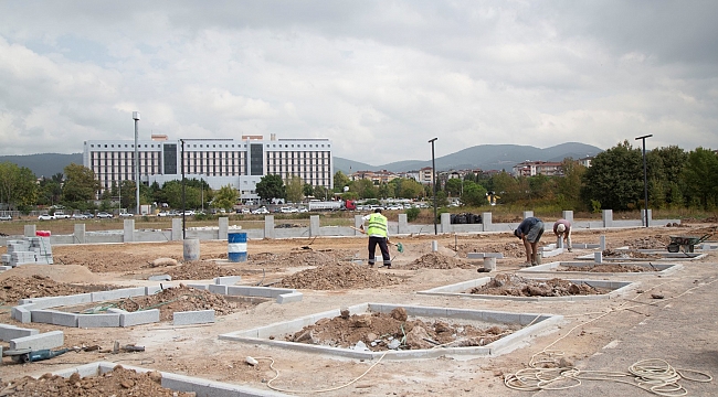 Derince’ye sağlık katacak proje hızla ilerliyor