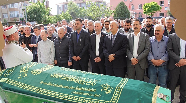 Cumhur ve Millet İttifakı’nı buluşturan cenaze töreni; Refik Sıla Güvenç’i sonsuzluğa uğurladık