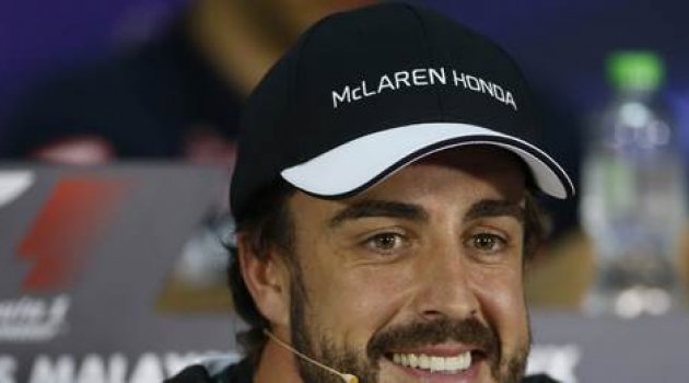 Fernando Alonso pistlere dönüyor